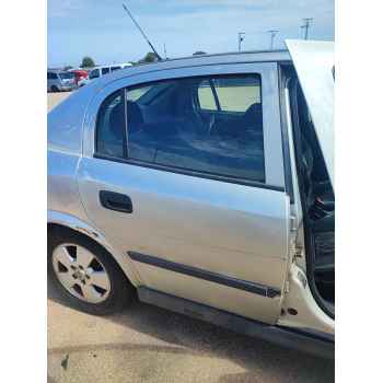 Recambio de puerta trasera derecha para opel astra g hatchback (t98) 2.0 dti 16v (f08, f48) referencia OEM IAM   