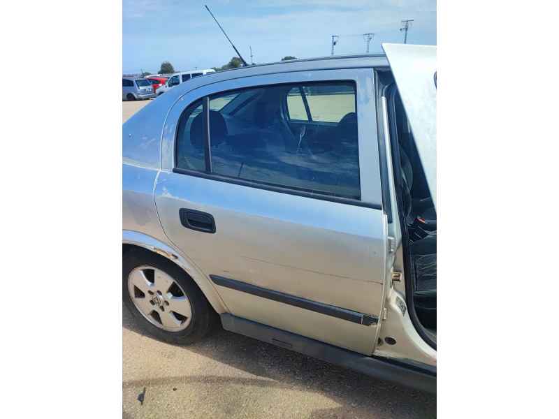 Recambio de puerta trasera derecha para opel astra g hatchback (t98) 2.0 dti 16v (f08, f48) referencia OEM IAM   