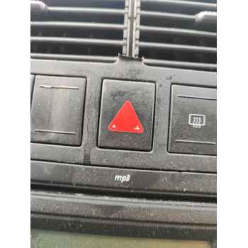 Recambio de warning para volkswagen polo iv (9n_, 9a_) 1.4 tdi referencia OEM IAM   