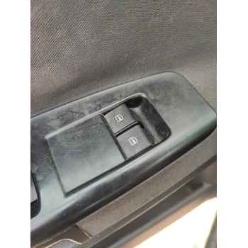 Recambio de mando elevalunas delantero izquierdo para volkswagen polo iv (9n_, 9a_) 1.4 tdi referencia OEM IAM   