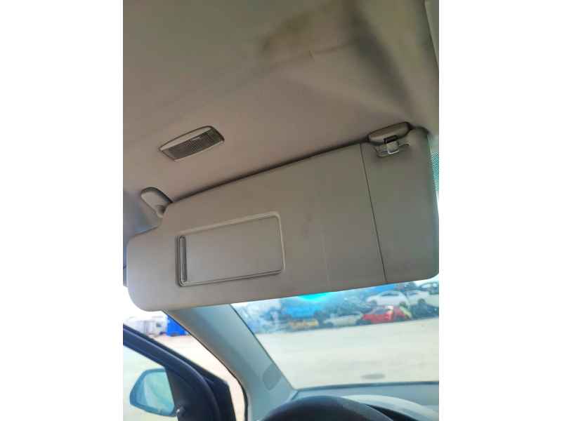 Recambio de parasol izquierdo para volkswagen polo iv (9n_, 9a_) 1.4 tdi referencia OEM IAM   