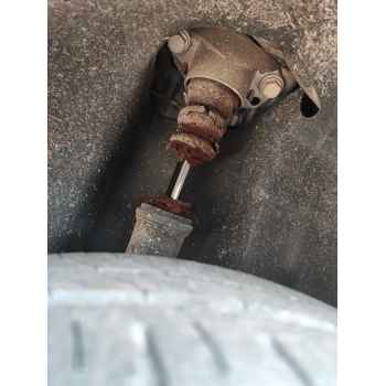 Recambio de amortiguador trasero derecho para volkswagen polo iv (9n_, 9a_) 1.4 tdi referencia OEM IAM   
