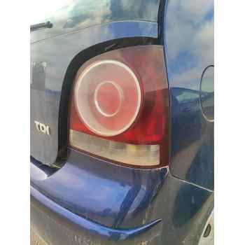 Recambio de piloto trasero derecho para volkswagen polo iv (9n_, 9a_) 1.4 tdi referencia OEM IAM   