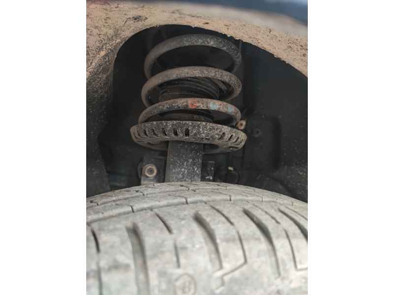 Recambio de amortiguador delantero izquierdo para volkswagen polo iv (9n_, 9a_) 1.4 tdi referencia OEM IAM   