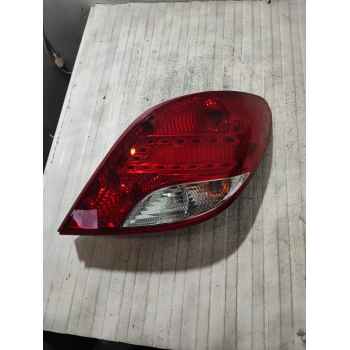 Recambio de piloto trasero derecho para peugeot 207/207+ (wa_, wc_) 1.4 hdi referencia OEM IAM   