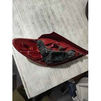 Recambio de piloto trasero derecho para peugeot 207/207+ (wa_, wc_) 1.4 hdi referencia OEM IAM   