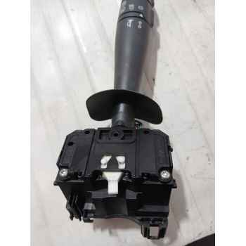 Recambio de mando intermitentes para renault twingo ii (cn0_) 1.2 16v referencia OEM IAM 8201193544  