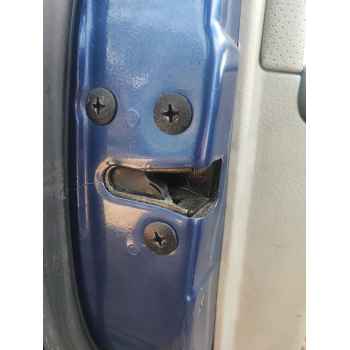 Recambio de cerradura puerta delantera izquierda para kia cerato i hatchback (ld) 1.6 referencia OEM IAM   
