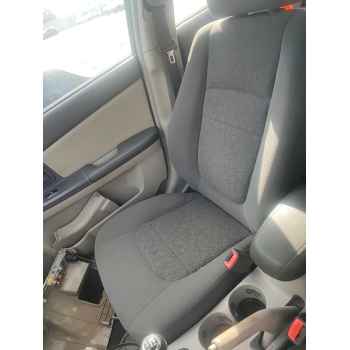 Recambio de asiento delantero derecho para kia cerato i hatchback (ld) 1.6 referencia OEM IAM   