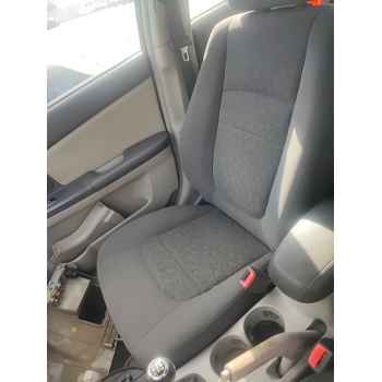 Recambio de asiento delantero derecho para kia cerato i hatchback (ld) 1.6 referencia OEM IAM   