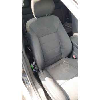 ASIENTO DELANTERO DERECHO 