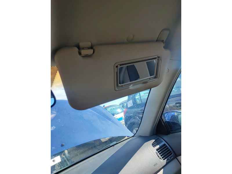 Recambio de parasol derecho para kia cerato i hatchback (ld) 1.6 referencia OEM IAM   