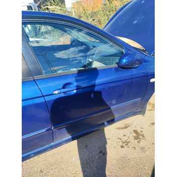 Recambio de puerta delantera derecha para kia cerato i hatchback (ld) 1.6 referencia OEM IAM   