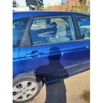 Recambio de puerta trasera derecha para kia cerato i hatchback (ld) 1.6 referencia OEM IAM   