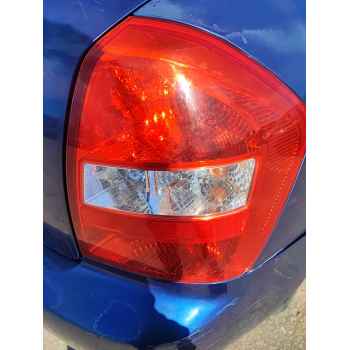 Recambio de piloto trasero derecho para kia cerato i hatchback (ld) 1.6 referencia OEM IAM   