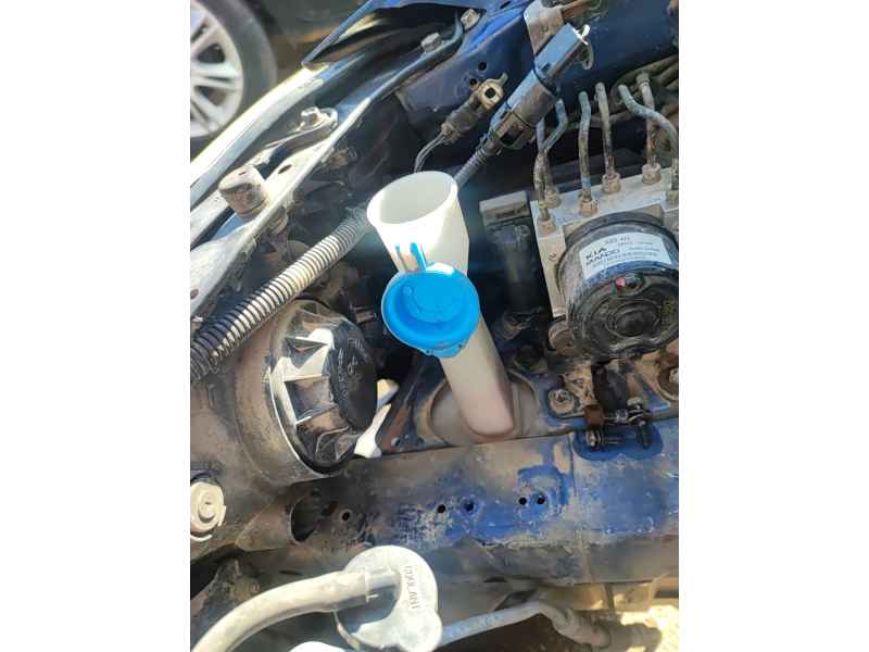 Recambio de deposito limpia para kia cerato i hatchback (ld) 1.6 referencia OEM IAM   
