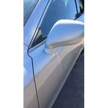Recambio de puerta delantera izquierda para lexus is ii (_e2_) 220d (ale20) referencia OEM IAM   