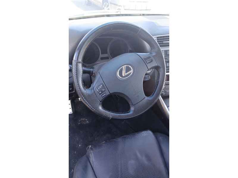 Recambio de volante para lexus is ii (_e2_) 220d (ale20) referencia OEM IAM   