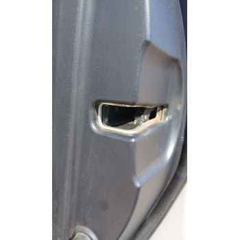 Recambio de cerradura puerta delantera derecha para lexus is ii (_e2_) 220d (ale20) referencia OEM IAM   