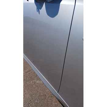 Recambio de puerta delantera derecha para lexus is ii (_e2_) 220d (ale20) referencia OEM IAM   