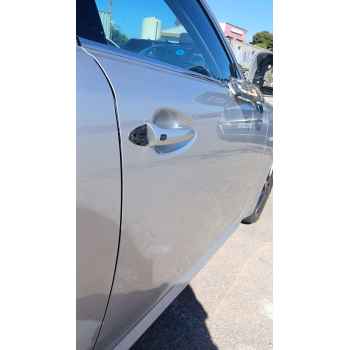 Recambio de puerta delantera derecha para lexus is ii (_e2_) 220d (ale20) referencia OEM IAM   