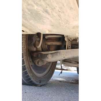 Recambio de amortiguador trasero izquierdo para lexus is ii (_e2_) 220d (ale20) referencia OEM IAM   