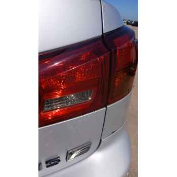 Recambio de piloto trasero derecho interior para lexus is ii (_e2_) 220d (ale20) referencia OEM IAM   