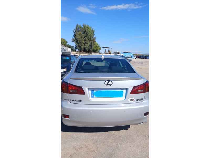 Recambio de porton trasero para lexus is ii (_e2_) 220d (ale20) referencia OEM IAM   