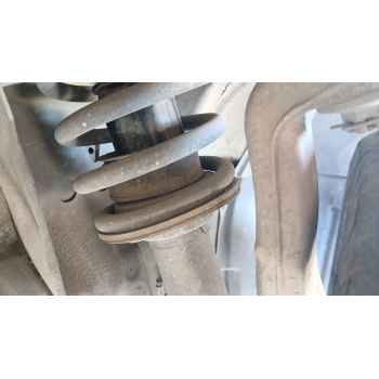 Recambio de amortiguador delantero derecho para lexus is ii (_e2_) 220d (ale20) referencia OEM IAM   