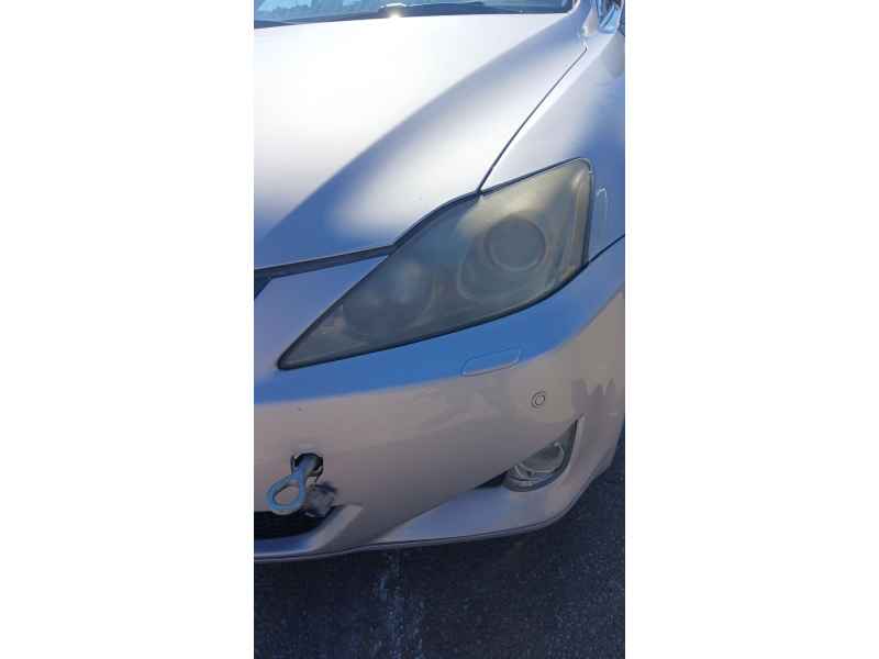 Recambio de faro izquierdo para lexus is ii (_e2_) 220d (ale20) referencia OEM IAM   