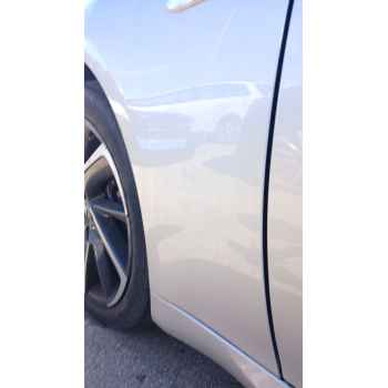 Recambio de aleta delantera izquierda para lexus is ii (_e2_) 220d (ale20) referencia OEM IAM   