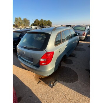 skoda fabia ii combi (545) del año 2010
