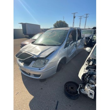 lancia phedra (179_) del año 2002