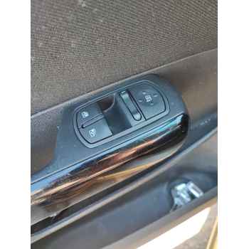 Recambio de mando elevalunas delantero izquierdo para opel corsa d (s07) 1.3 cdti (l08, l68) referencia OEM IAM   
