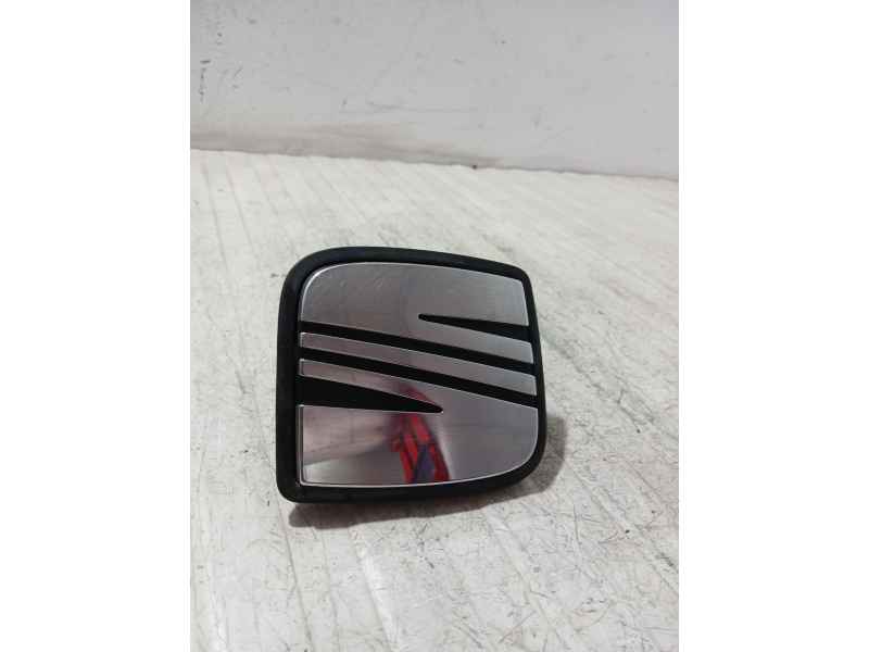 Recambio de maneta exterior porton para seat ibiza iii (6l1) 1.9 sdi referencia OEM IAM 6L6827565A  