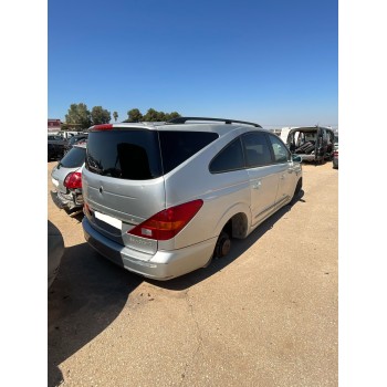 ssangyong rodius i del año 2010