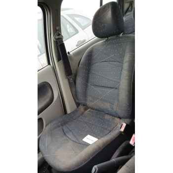 ASIENTO DELANTERO DERECHO 