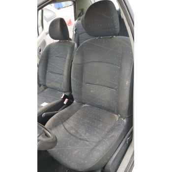 ASIENTO DELANTERO IZQUIERDO 