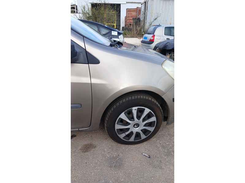 Recambio de aleta delantera derecha para renault clio iii grandtour (kr0/1_) 1.5 dci referencia OEM IAM   