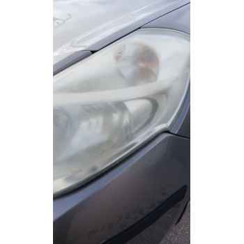 Recambio de faro izquierdo para renault clio iii grandtour (kr0/1_) 1.5 dci referencia OEM IAM   