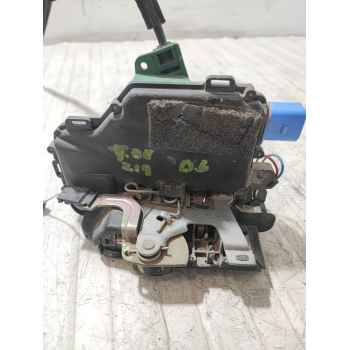 Recambio de cerradura puerta trasera derecha para seat ibiza iii (6l1) 1.9 sdi referencia OEM IAM 3B4839016AG  