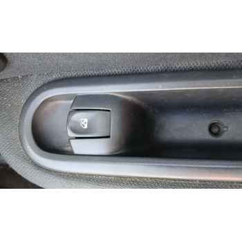 Recambio de mando elevalunas delantero derecho para renault clio iii grandtour (kr0/1_) 1.5 dci referencia OEM IAM   