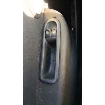 Recambio de mando elevalunas delantero izquierdo para renault clio iii grandtour (kr0/1_) 1.5 dci referencia OEM IAM   