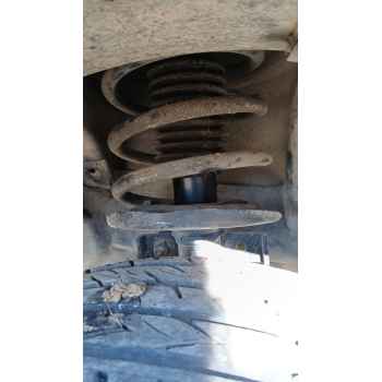 Recambio de amortiguador delantero derecho para renault megane ii (bm0/1_, cm0/1_) 1.9 dci referencia OEM IAM   