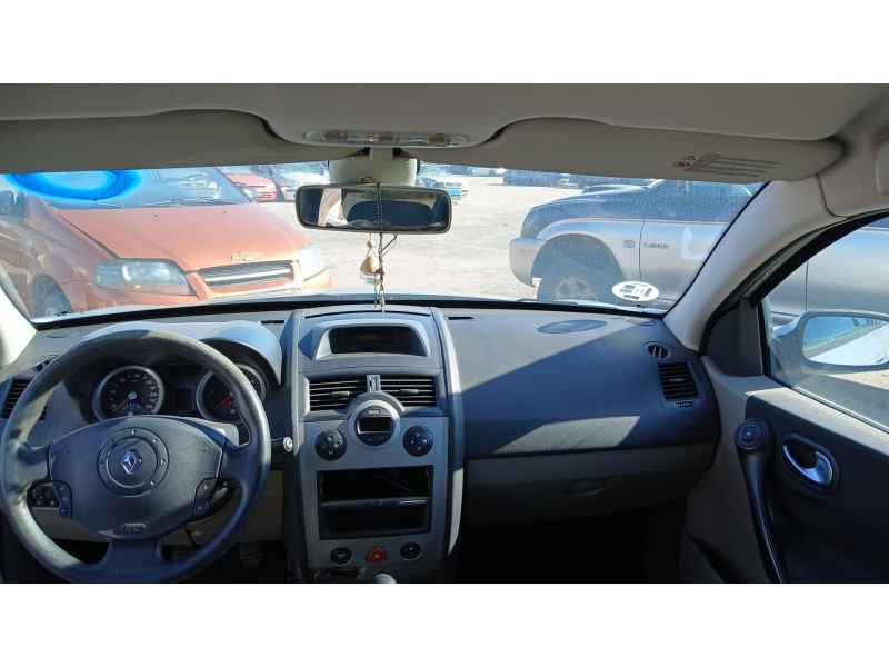 Recambio de salpicadero para renault megane ii (bm0/1_, cm0/1_) 1.9 dci referencia OEM IAM   