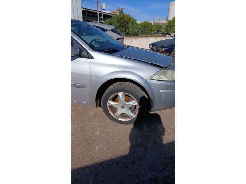 Recambio de aleta delantera derecha para renault megane ii (bm0/1_, cm0/1_) 1.9 dci referencia OEM IAM   