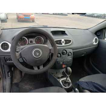 renault clio iii grandtour (kr0/1_) del año 2012
