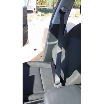 CINTURON SEGURIDAD DELANTERO DERECHO 