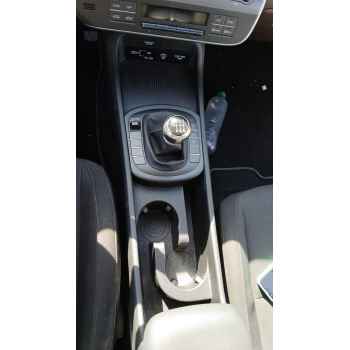 Recambio de consola central para hyundai kona (os, ose, osi) 1.0 t-gdi hybrid 48v referencia OEM IAM   