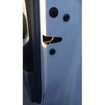 CERRADURA PUERTA DELANTERA DERECHA 
